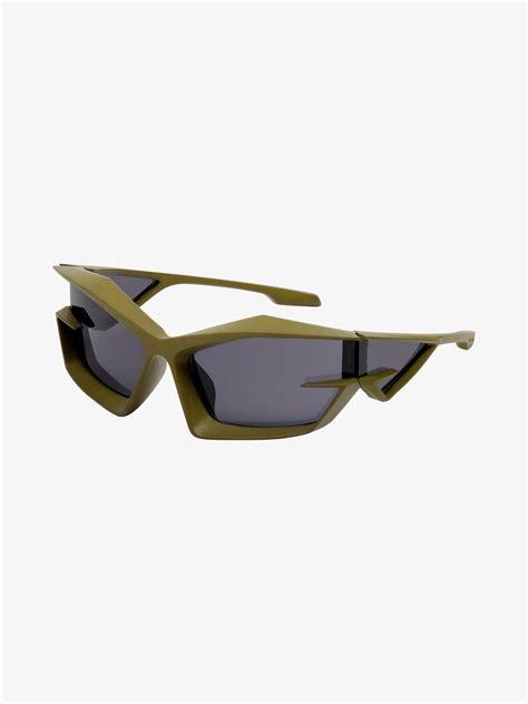 Giv Cut unisex sunglasses in nylon .